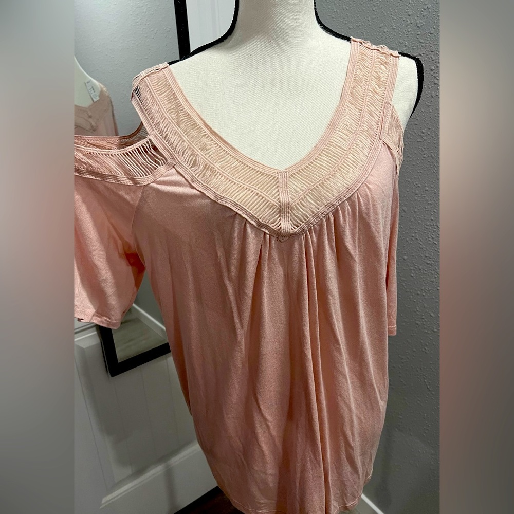 Cold shoulder top